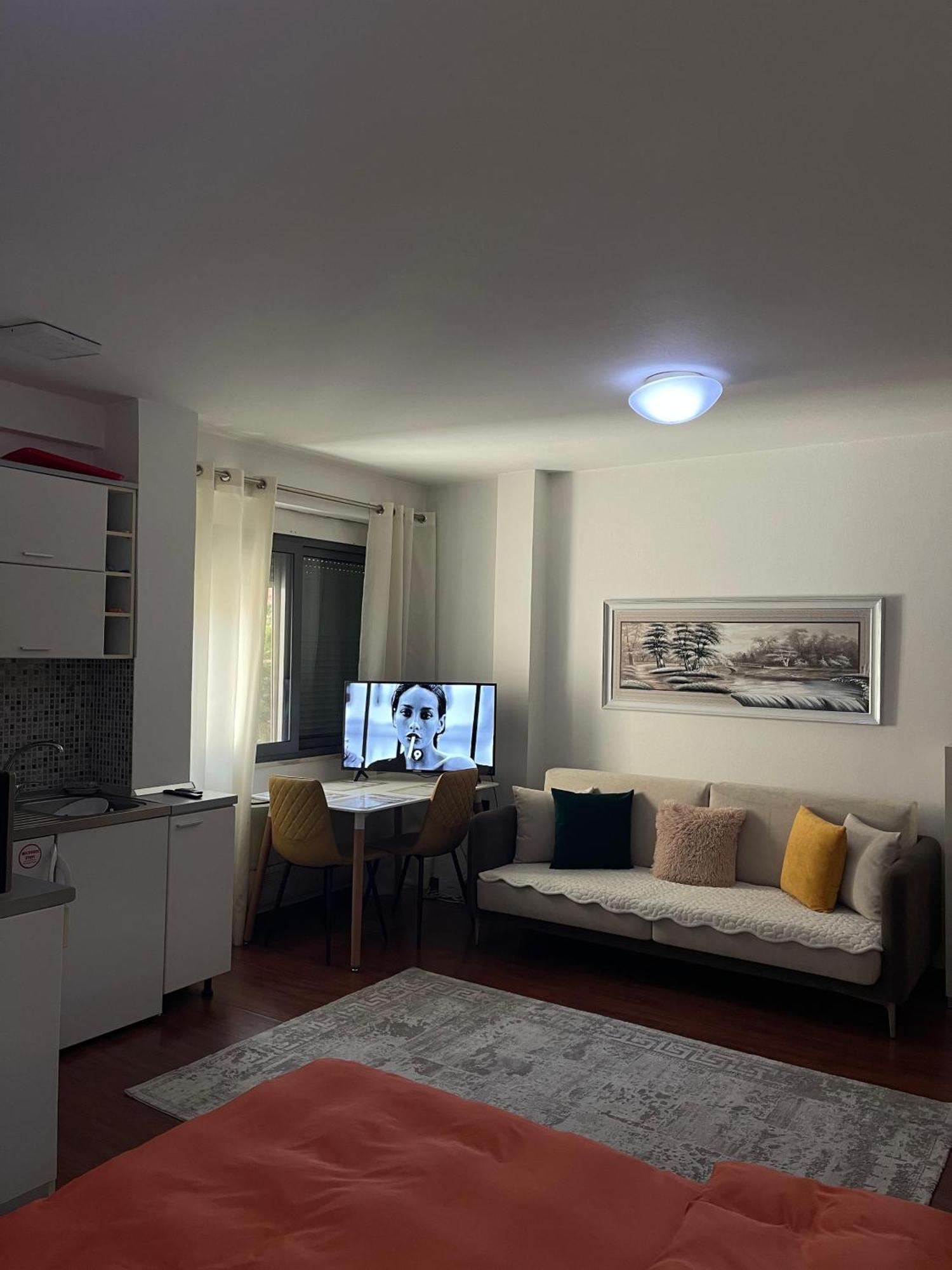 Sky Center Apartment ティラナ エクステリア 写真